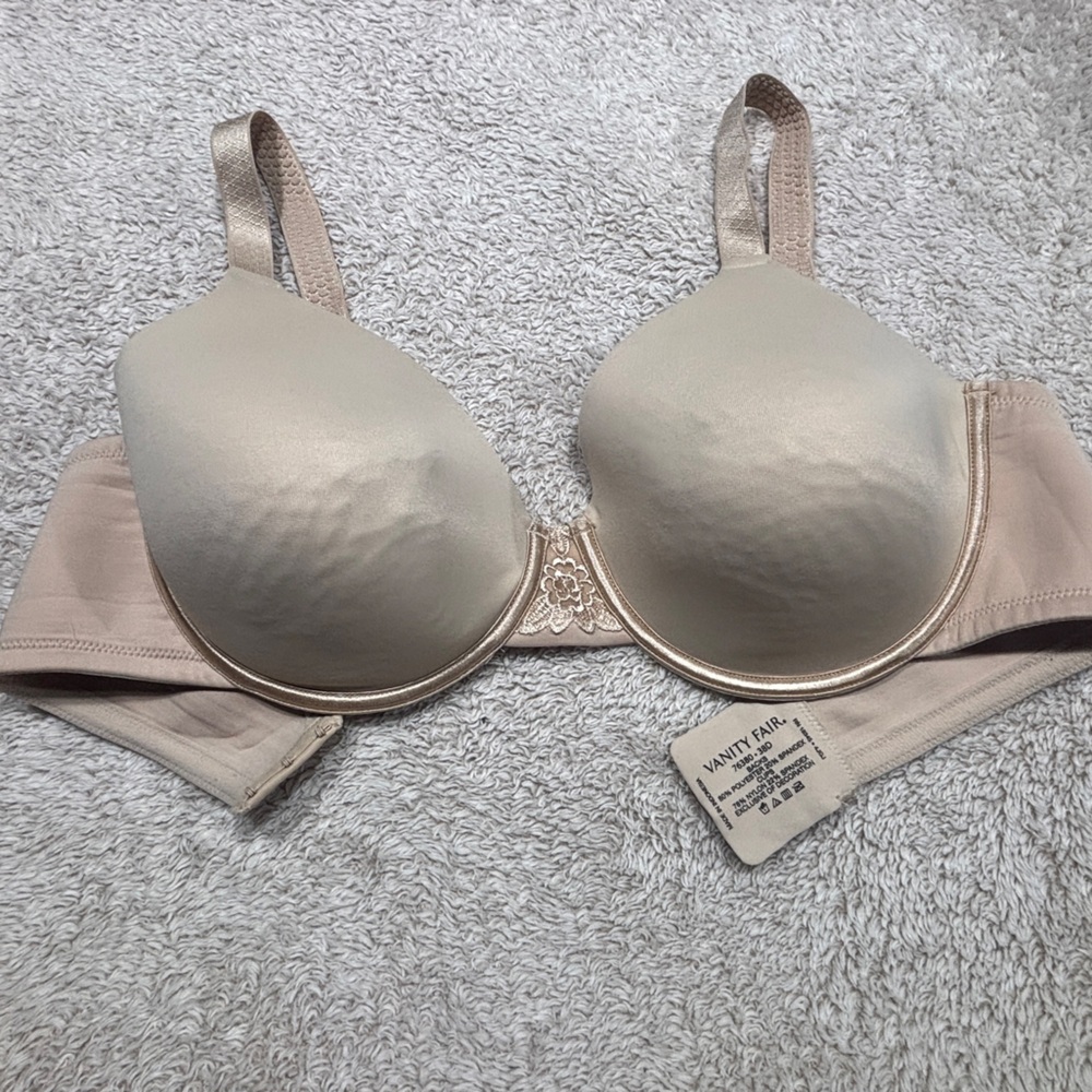 Vanity Fair Women's Beige Bra